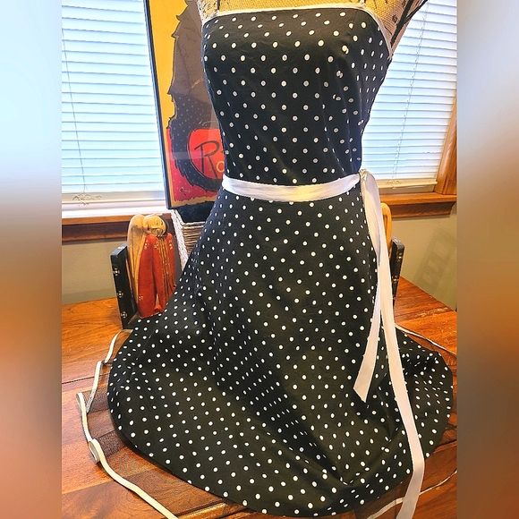 {Pulse} Polkadot Sundress, Size S - Picture 2 of 13